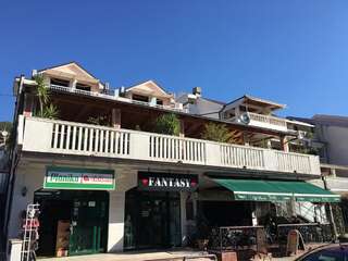 Апартаменты Apartments Upitnik Херцег-Нови-0