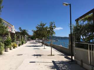 Апартаменты Apartments Upitnik Херцег-Нови-1