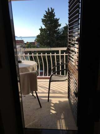 Апартаменты Apartments Upitnik Херцег-Нови Номер-студио с видом на море-26