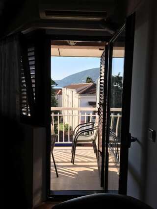 Апартаменты Apartments Upitnik Херцег-Нови Номер-студио с видом на море-53